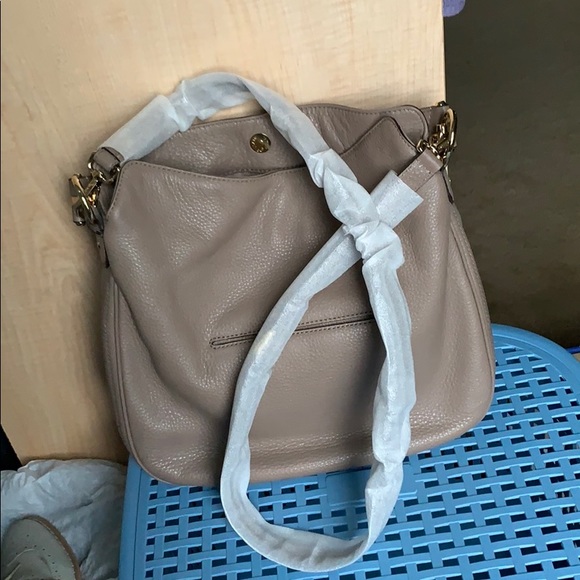 Michael Khors handbag - Picture 5 of 9